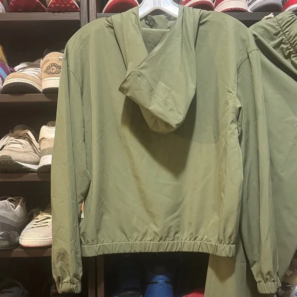 (See description for measurements) Freely Oversized Cargo Hoodie & Jogger Set - Picture 10 of 10